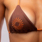 TOP TRIÁNGULO BORDADO + TANGA SARA LAZO MARRÓN CON NARANJA